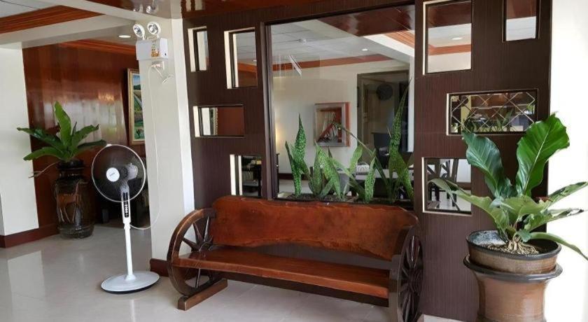 Vest Grand Suites Panglao Kültér fotó