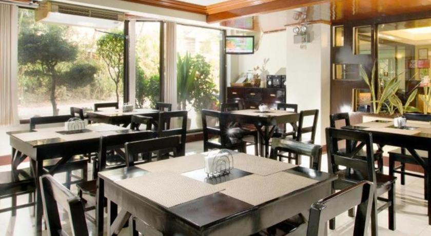 Vest Grand Suites Panglao Kültér fotó